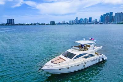 Enjoy MIAMI in 53FT AZIMUT FLYBRIDGE!
