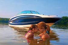 26' Power Boat - Great family/friends escape