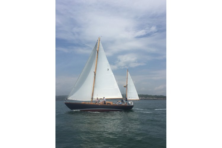 Boat Rental Newport, Rhode Island — Yacht Charters Newport RI Sailo