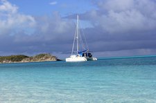 Explore Bahamas aboard elegant Athena 40