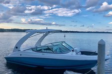 New boat for cruising, ski, tubing, fishing & wakeboard
