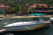 Climb aboard elegant Bradley 28' to explore Virgin Gorda