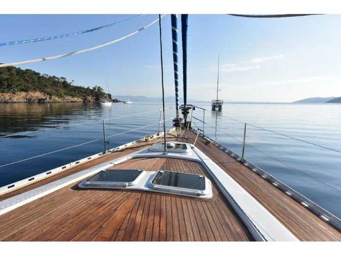 17069 Sailboat 58.7’ Rental Palermo, IT Sailo