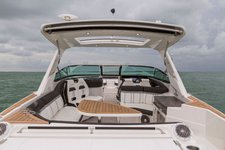 NEW SEARAY 350,  W CAPTN Perfect for cruising the the bay.  14 people capacity