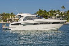 Luxury Fast Cruiser in Biscayne Bay