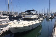 A down to earth yacht experience for those who keep it classy.