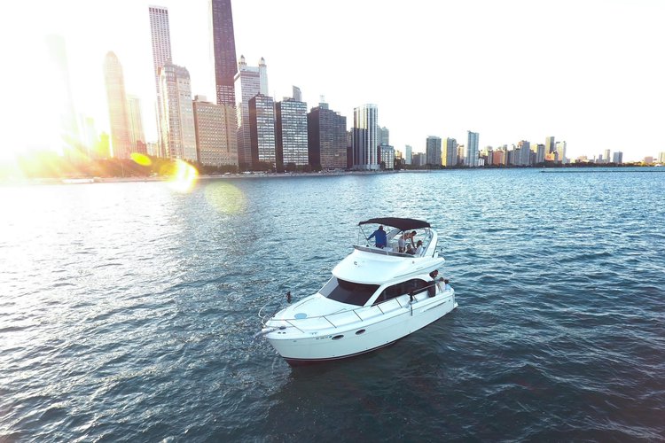 Luxury Yacht Rental Chicago — Boat Charters in Chicago, IL Sailo