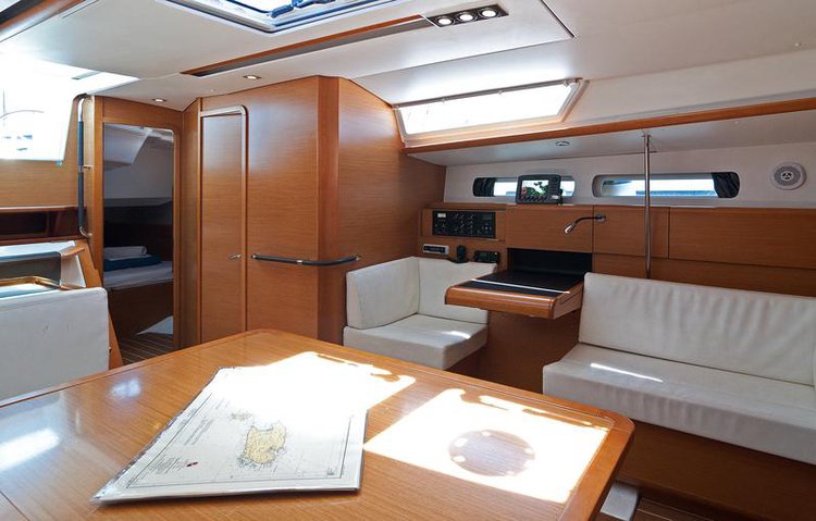 Hop aboard this amazing sailboat rental in Split region!