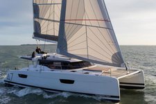 Discover US- Virgin Islands in style boating on this sailboat rental