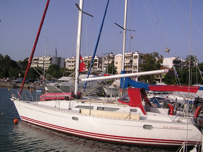 Enjoy Lefkada, GR to the fullest on our comfortable Jeanneau Sun Odyssey 37.1