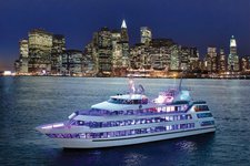 The perfect boat for large events in New York
