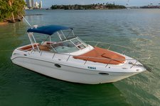 Get 1 HR FREE! Beautiful 32 FT Sea Ray Amberjack Yacht Rental, Miami FL