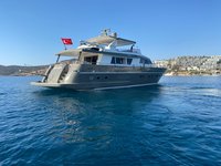 Luxury Motoryacht San Lorenzo Sl 82