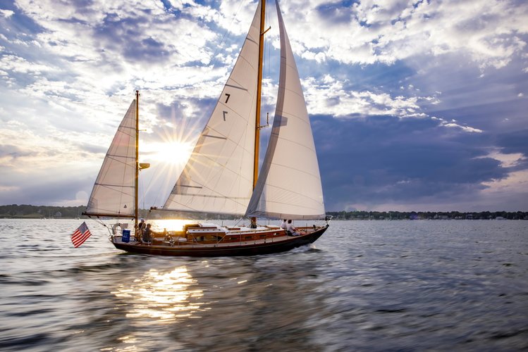Boat Rental Newport, Rhode Island — Yacht Charters Newport RI Sailo