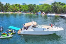 Beautiful Yacht in Miami Beach!!