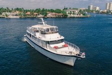 Explore Florida on a luxurious motor yacht