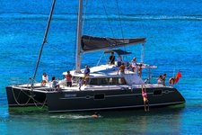 Come a board with your friends on this amazing Catamaran