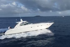 luxury 60’ SeaRay Sundancer  yacht