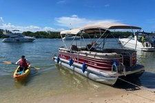Making memories together aboard The PARTY BARGE!