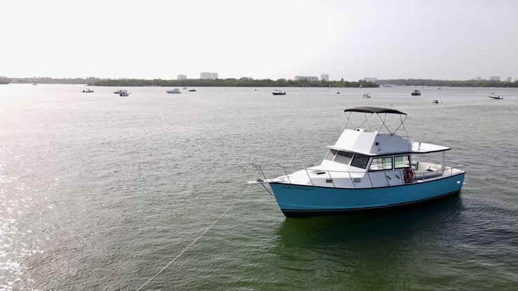 Boat rental in Miami, FL