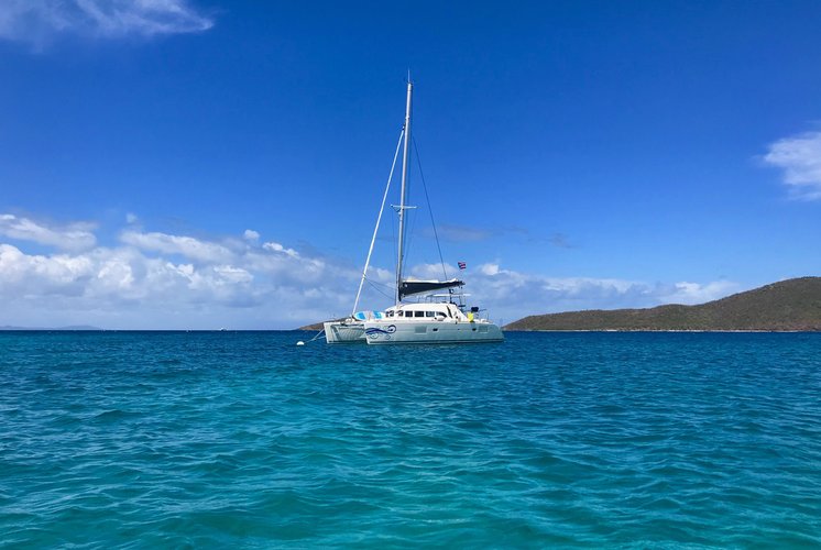 Lagoon boat for rent in Fajardo