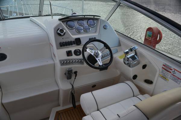Up to 6 persons can enjoy a ride on this Motor boat boat