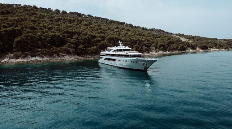 Up to 24 persons can enjoy a ride on this Motor yacht boat