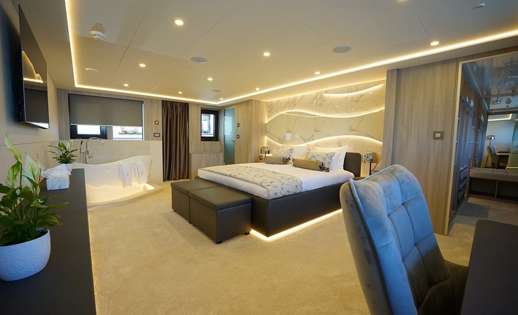 Boat rental in Split, 