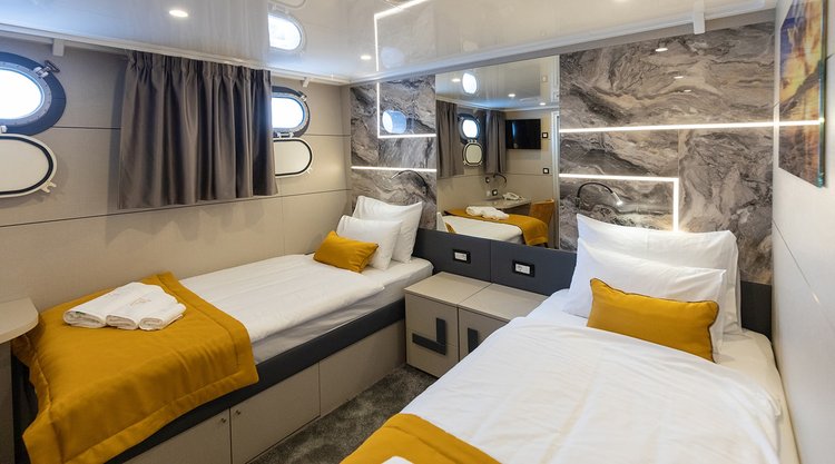 Up to 24 persons can enjoy a ride on this Motor yacht boat