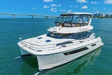 Extraordinary 50'x22' Three Story Yacht!