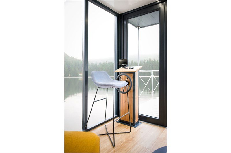 80689 Motor 29.6’ Boat Rental Drachten, NL Sailo