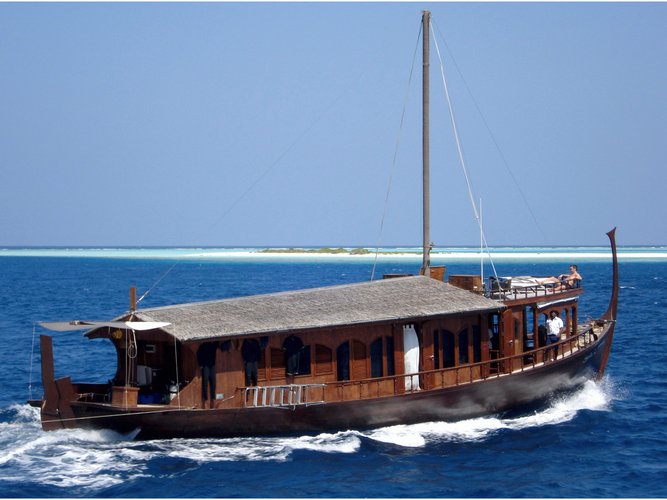 Relax and have fun on this gorgeous  charter