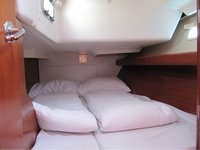 This sailboat charter is perfect to enjoy Vinišće