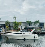 Come enjoy fun in the sun on our 28 ft Bayliner Ciera 8-10 ppl