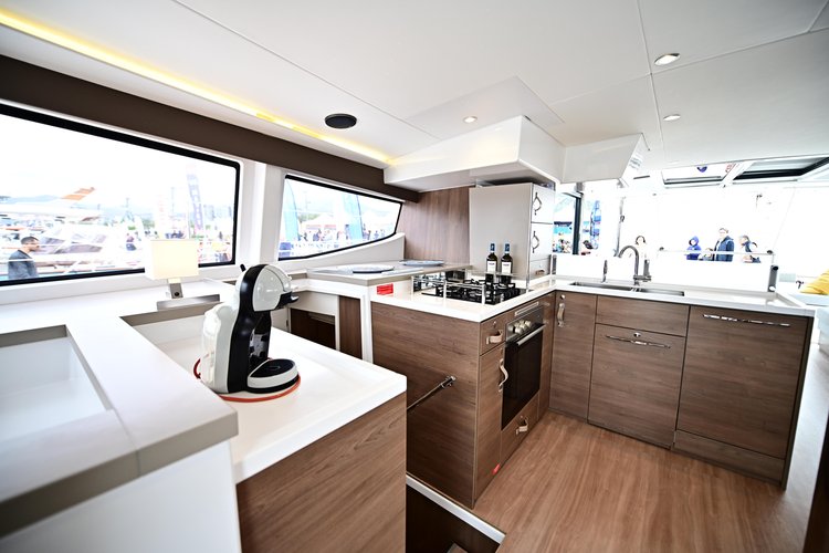 Catamaran boat for rent in Salerno