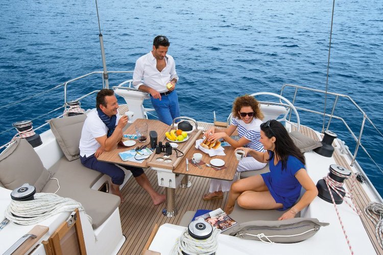 Up to 10 persons can enjoy a ride on this Bavaria Yachtbau boat