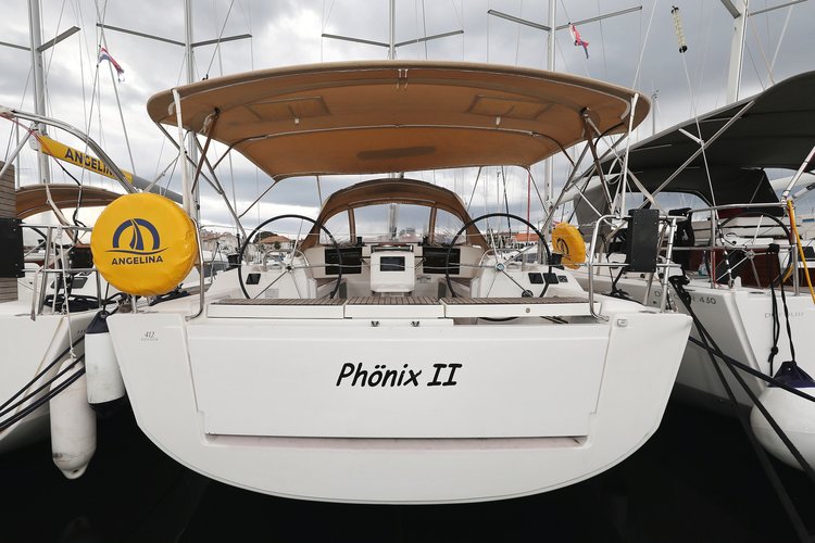 Take this Dufour Yachts Dufour 412 GL for a spin!