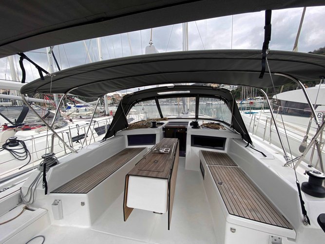 This 48.7' Dufour Yachts cand take up to 12 passengers around Campania