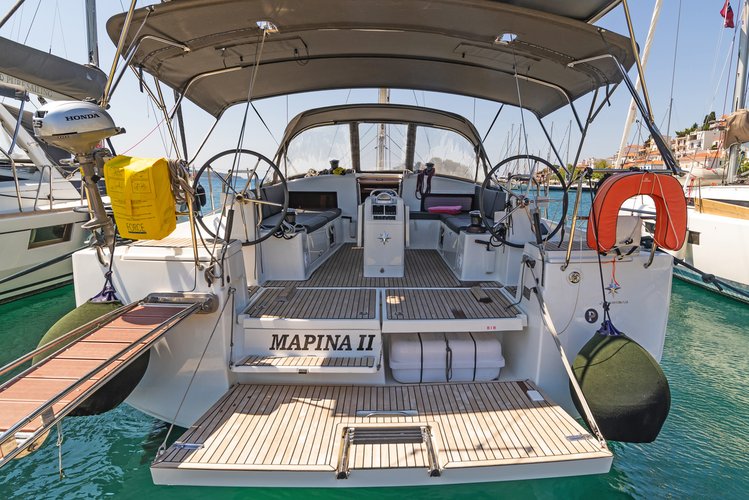 Jeanneau boat for rent in Skiathos/Sporades, Volos