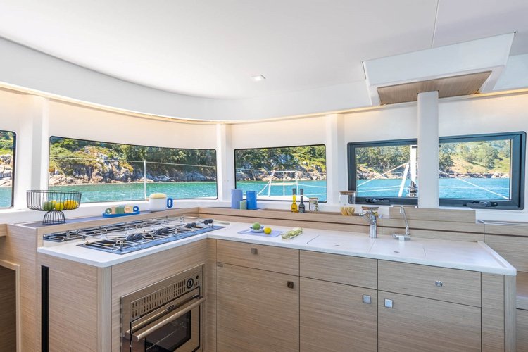 Lagoon-Beneteau boat for rent in Tuscany
