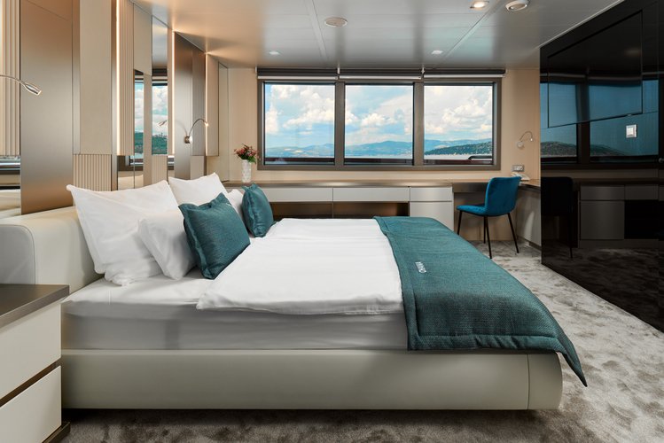 Up to 28 persons can enjoy a ride on this Motor yacht boat