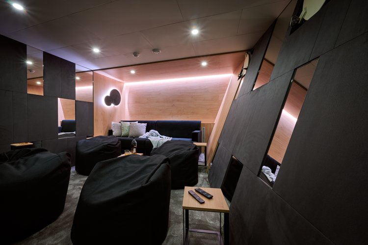 Up to 28 persons can enjoy a ride on this Motor yacht boat
