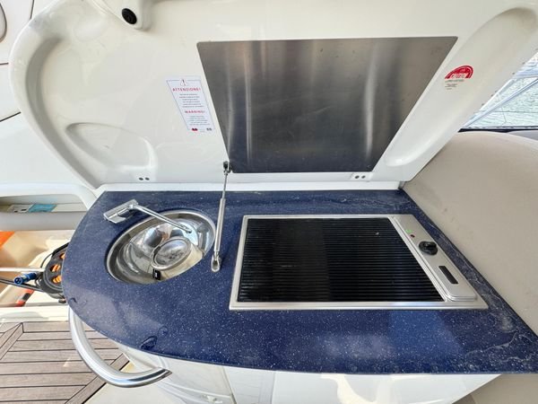 Cruiser boat rental in Port camille rayon, France