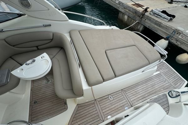 Cruiser boat rental in Port camille rayon, France
