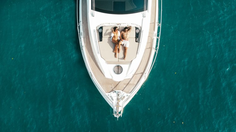 Up to 10 persons can enjoy a ride on this Motor yacht boat