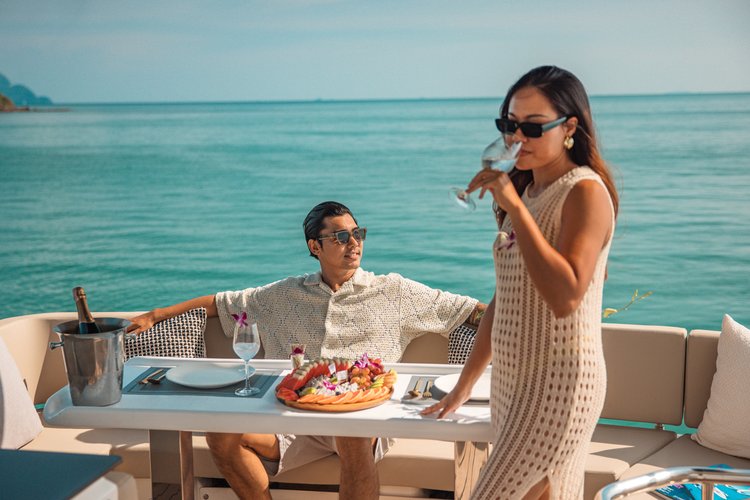 Up to 10 persons can enjoy a ride on this Motor yacht boat
