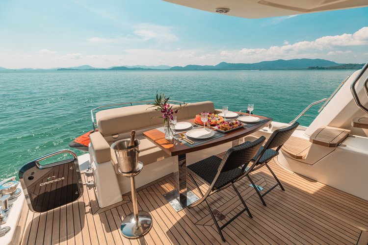 Up to 10 persons can enjoy a ride on this Motor yacht boat