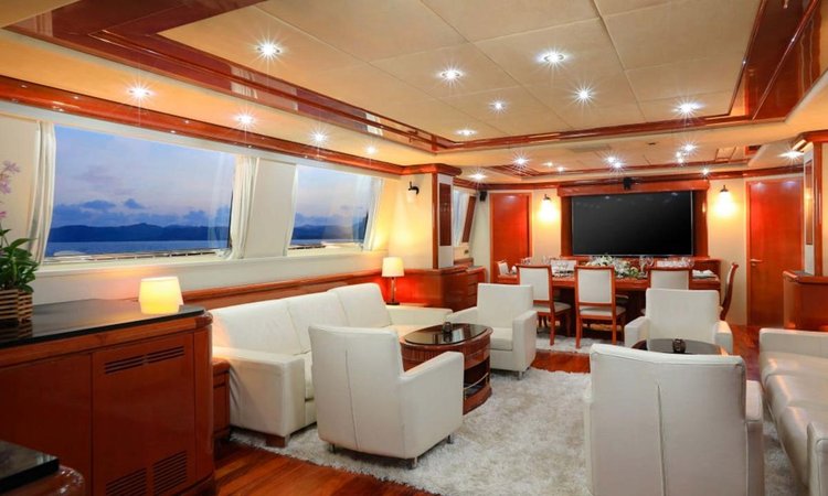 Boat rental in Phuket, 