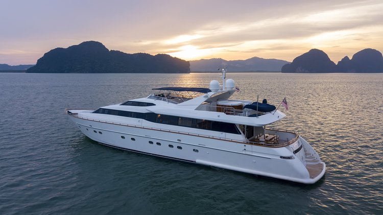 Falcon's 106.0 feet in Phuket