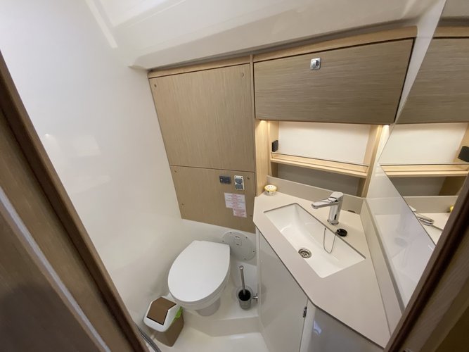 Up to 10 persons can enjoy a ride on this Bavaria Yachtbau boat